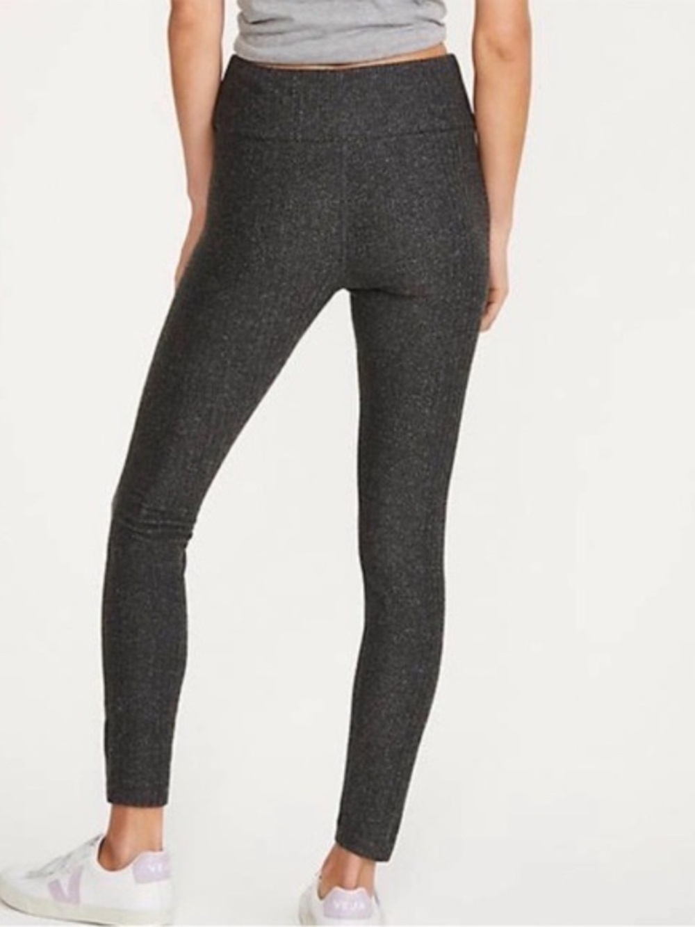 Lou and Grey Herringbone Leggings Size M